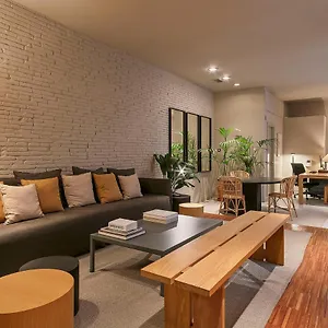 Uma Pau Claris Guest house Barcelona